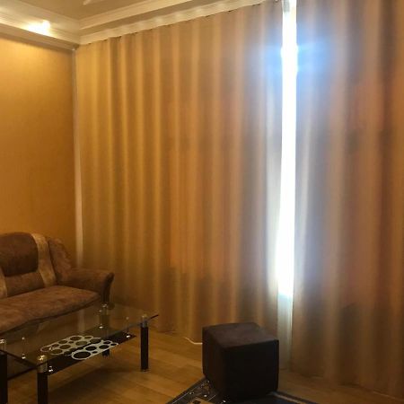 Bilyj Rojal Hotel Zaporizhia Buitenkant foto