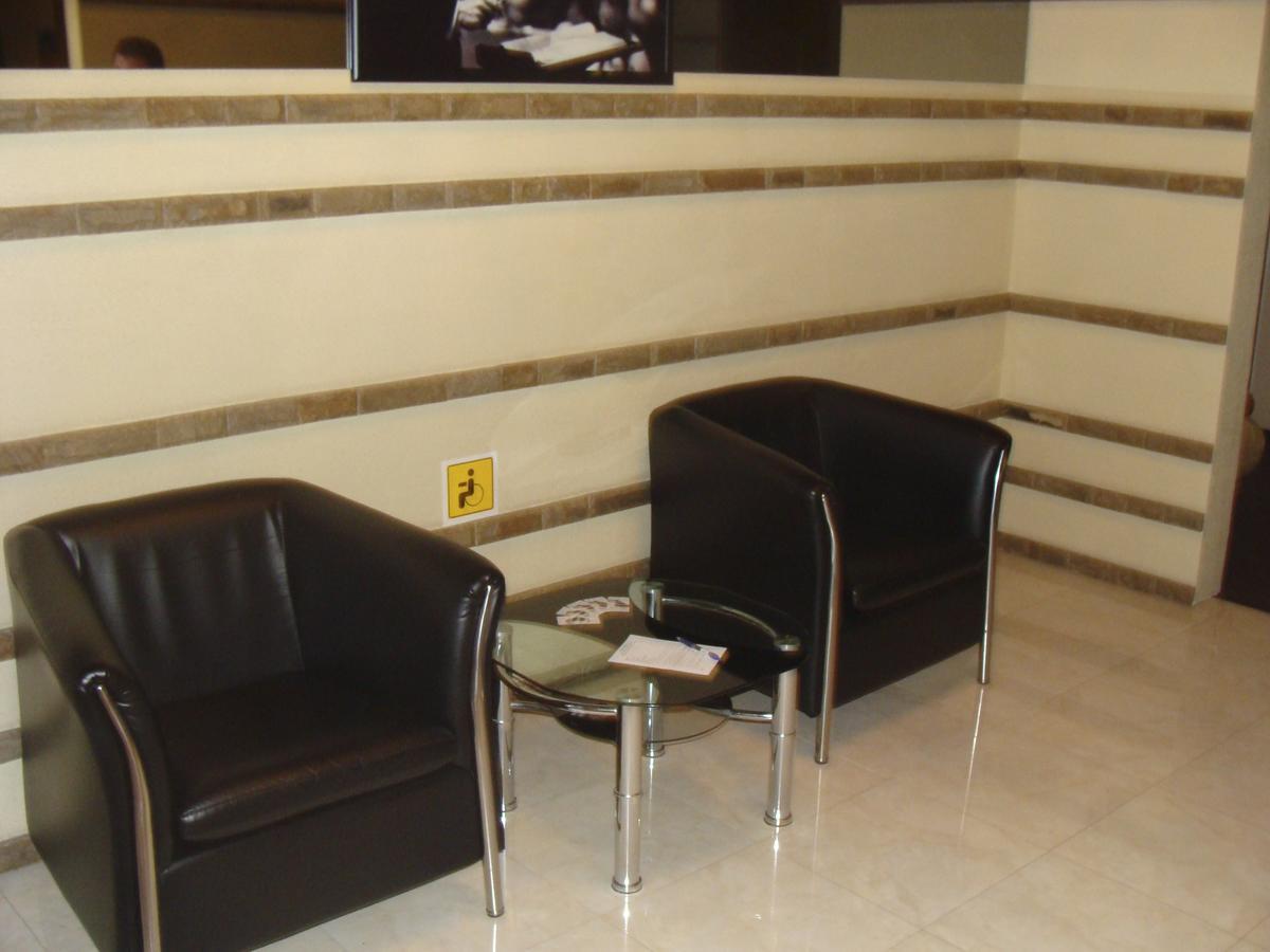 Bilyj Rojal Hotel Zaporizhia Buitenkant foto
